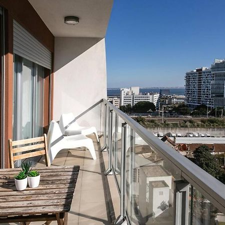 Lisbon Metro Apartment Extérieur photo